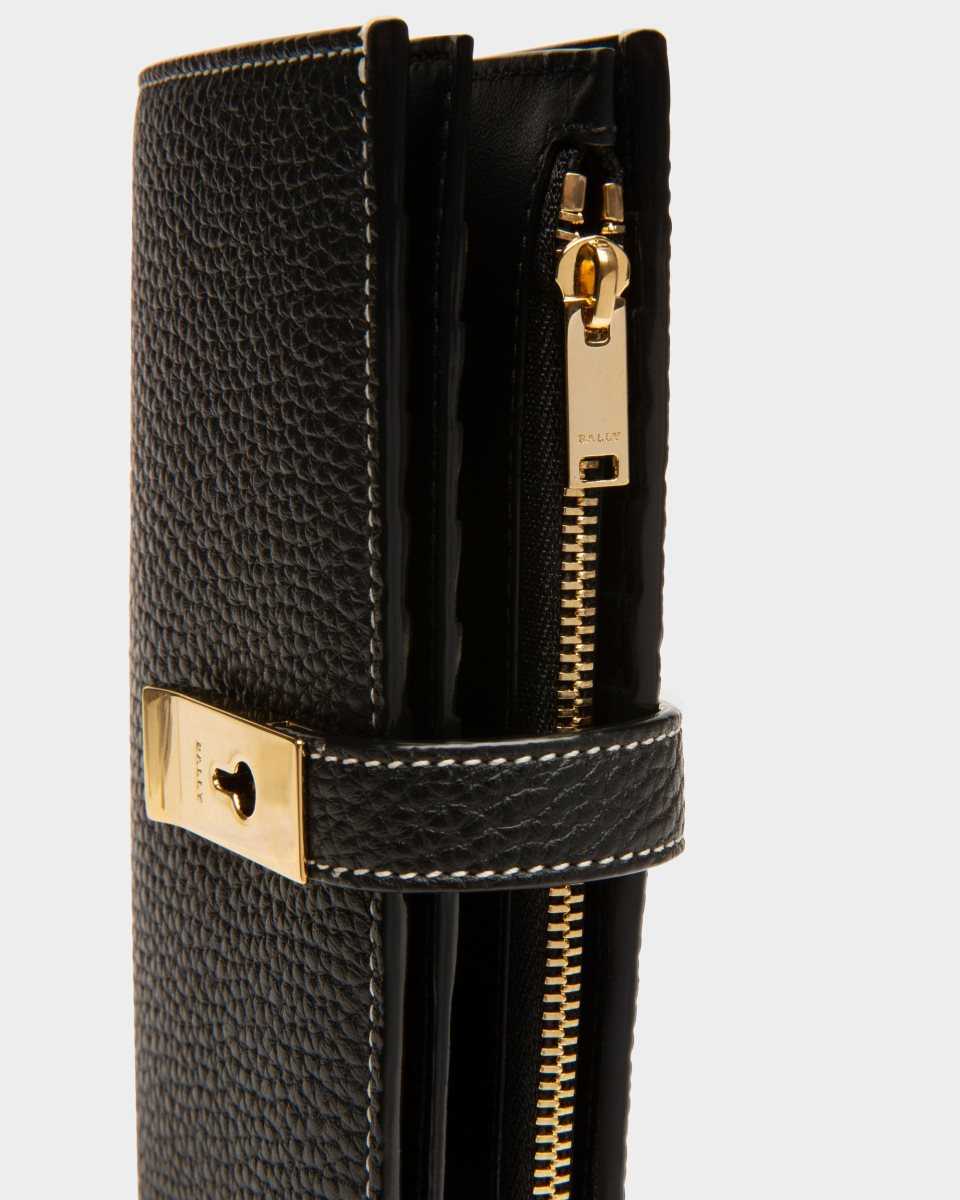 Bally Amber Leather French Wallet Black | SJMHB1470