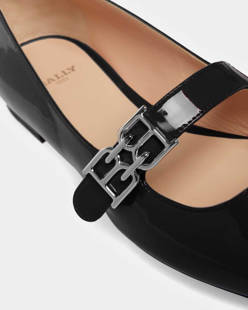 Bally Elis Leather Flat Pumps Black | EMHIO9068