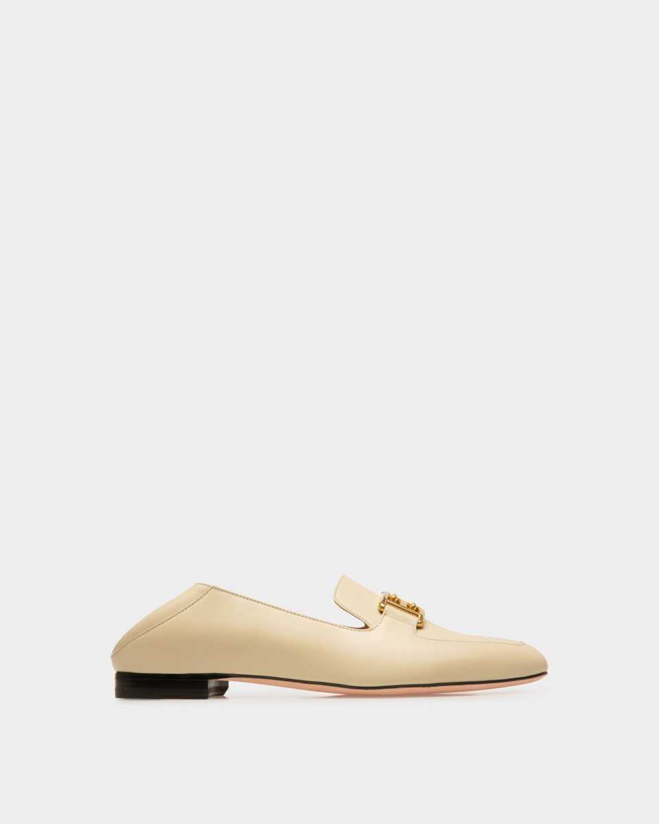 Bally Ellah Flat Leather Loafers Beige | HQEWC2371