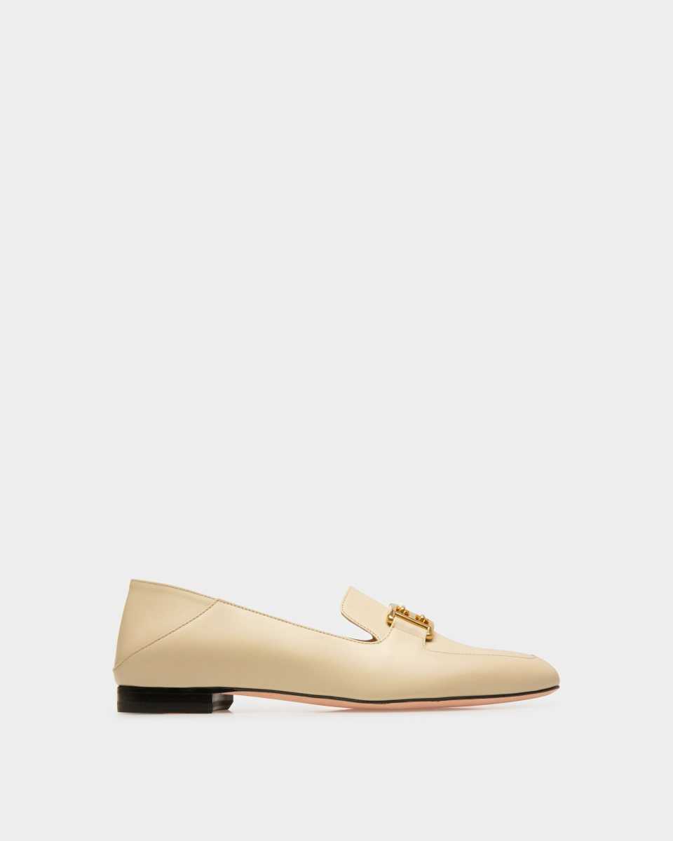 Bally Ellah Flat Leather Loafers Beige | HQEWC2371