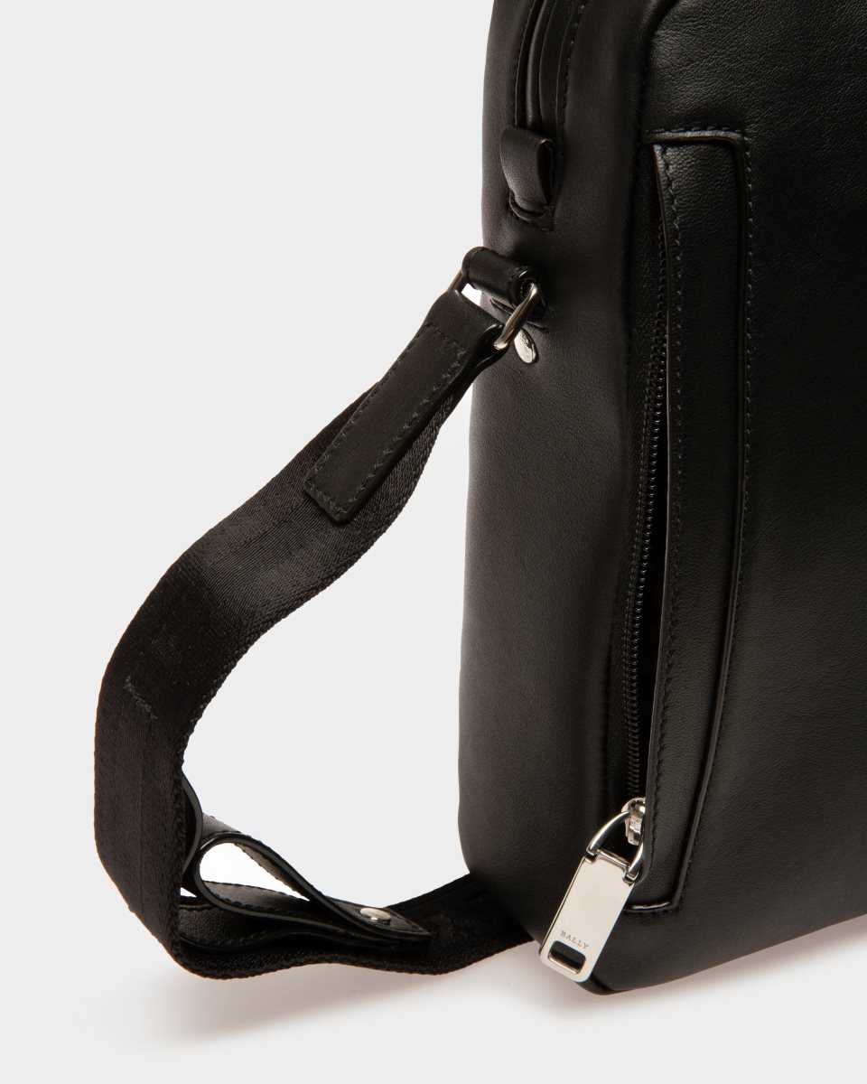 Bally Holm Leather Cross-Body Bag Black | CHTWK3056