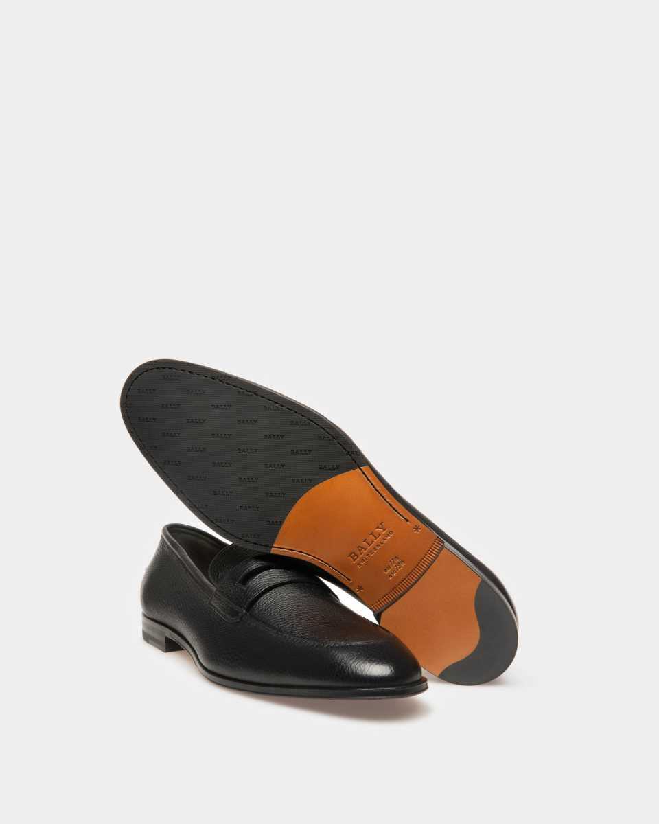 Bally Webb Grained Deer Leather Penny Loafer Black | PFMTR8479